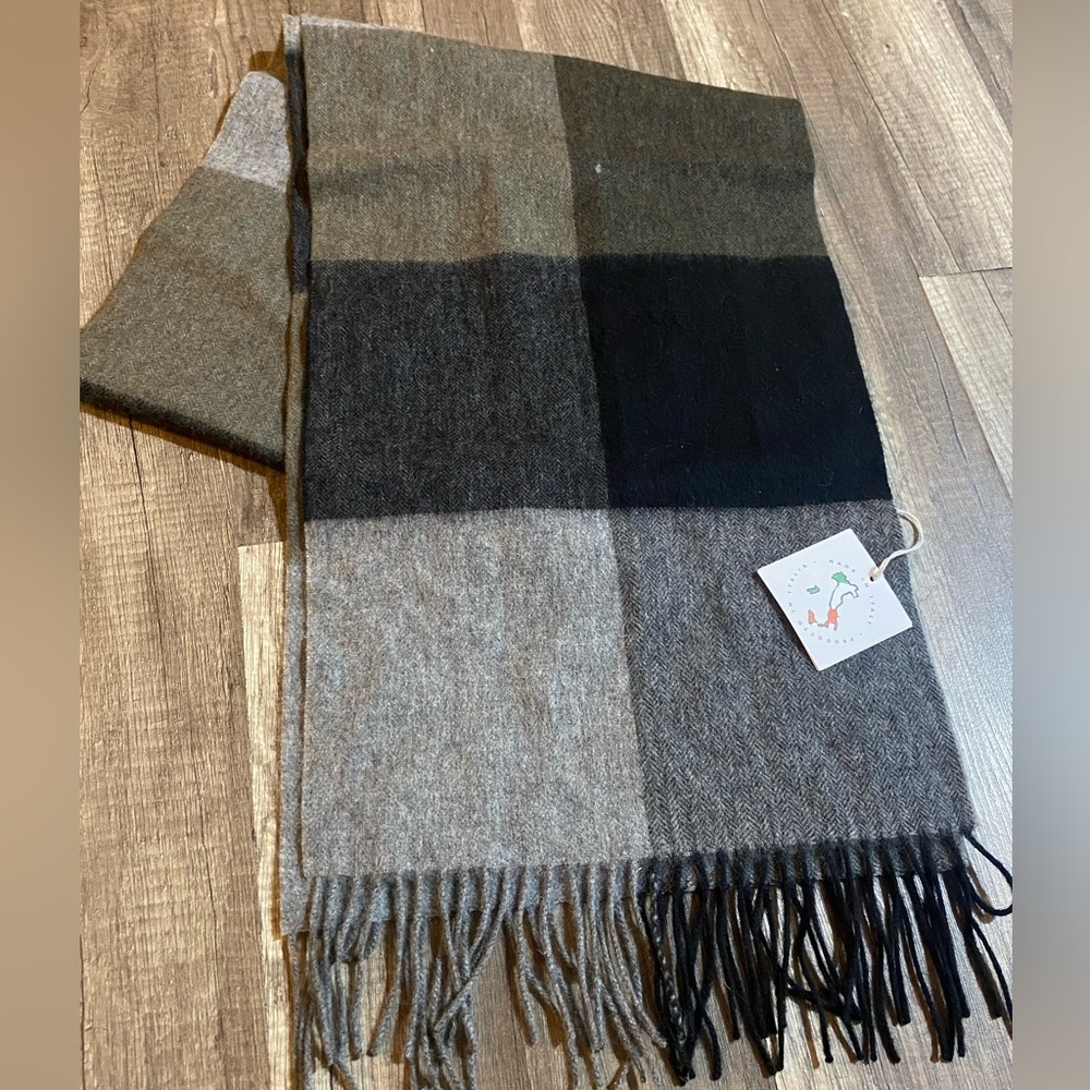 Via Condotti Black and Brown Men's Scarf